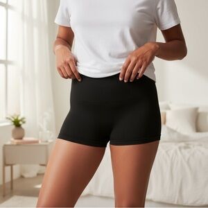 SPANX Everyday Shaping Panties Boyshort • Black • Size L/G